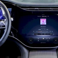 Mercedes-Benz thử nghiệm ChatGPT 
