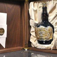 Rượu Chivas loại nào ngon thích hợp làm quà biếu?