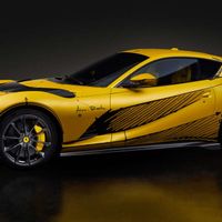 Siêu phẩm Ferrari 812 Competitionizione Tailor Made 