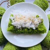 bánh-ống-lá-dứa-ivivu-2