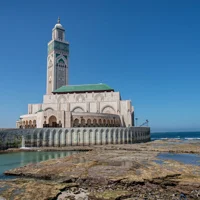nhà-thờ-hồi-giáo-Hassan-II-ivivu-2