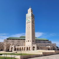 nhà-thờ-hồi-giáo-Hassan-II-ivivu