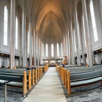 nha-tho-Hallgrimskirkja-ivivu-3