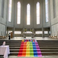 nhà-thờ-Hallgrimskirkja-ivivu-3