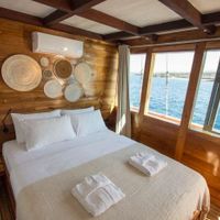 image-phieu-luu-cung-du-thuyen-fenides-liveaboard-kham-pha-nhung-hon-dao-tuyet-dep-o-indonesia-168370964847458.jpg
