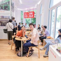 cửa hàng UNIQLO Hoàn Kiếm
