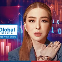 Anne Jakkaphong Jakrajutatip chủ nhân Miss Universe nộp đơn phá sản