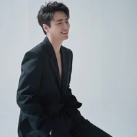Lee Joon Hyuk vai Cho Kang Ok