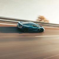 Siêu xe điện nhanh nhất thế giới có giá hơn 2 triệu USD, tốc độ vượt Bugatti Veyron