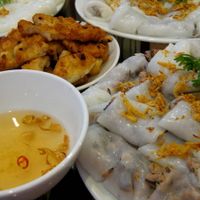 Bánh cuốn chả mực
