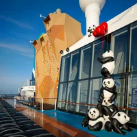 spectrum-of-the-seas-ivivu-3