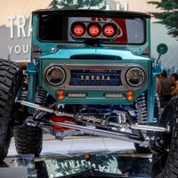 "Quái vật" Toyota FJ Bruiser có gì khác biệt?