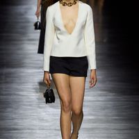 00006-gucci-spring-2024-ready-to-wear-credit-gorunway-1200x1800.jpg