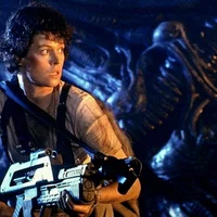 James Cameron movies: Quái vật không gian 2 - Aliens (1986