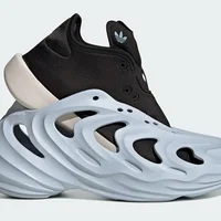 adidas-adifom-q-se-ra-mat-trong-halo-blue-vao-cuoi-thang-12-2022.jpg