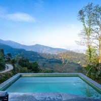 Villa có bể bơi thân thiện với thiên nhiên, cảnh quan sắp được ra mắt tại gia đình Topas Ecolodge