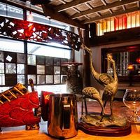 Nhà hàng Việt đưa hình ảnh mái hiên đến Mỹ, tạo ra không gian để bớt nhớ nhà
