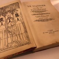 "Le Viandier" - cuốn sách dạy nấu đầu tiên của Pháp