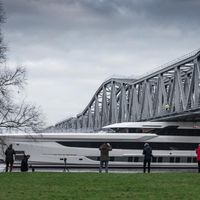 Siêu du thuyền của Heesen Yachts thu hút người dân Hà Lan