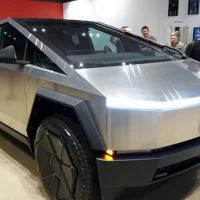 xe điện bán tải Cybertruck Tesla