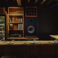 Mountain là quán bar Soho mới nhất của đầu bếp Brat Tomos Parry. Ảnh: Ben McMahon