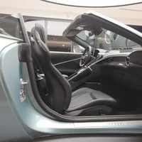 Siêu xe mui trần "50 năm có một" của Ferrari cập bến thị trường Đông Nam Á
