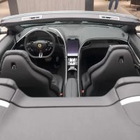 Siêu xe mui trần "50 năm có một" của Ferrari cập bến thị trường Đông Nam Á