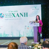 Doanh nhân Minh Hà