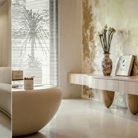 Căn hộ sử dụng vật liệu lấp lánh
