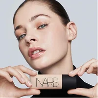 kem nền NARS Foundation Your Way