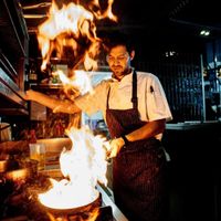 Đầu bếp Tyron Gentry tại Nhà hàng On Fire. Nguồn ảnh: SUPPLIED