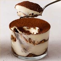 Bánh Tiramisu: Trải Nghiệm Món Tráng Miệng Ý Ngon Khó Quên