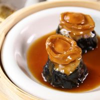 Khám phá ẩm thực nguyên bản tại Dim Tu Tac
