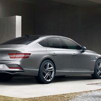 Genesis G80 2024 - thêm thể thao và công nghệ