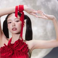 Jennie (BLACKPINK) - Ngôi sao lên bìa Vogue nhiều nhất năm 2023