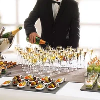 Sự kết hợp hoàn hảo giữa tiệc Cocktail và Canapé