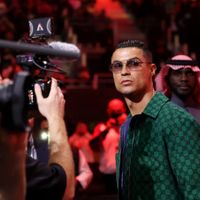 Ronaldo trở thành tâm điểm chú ý tại sự kiện boxing vào ngày 24/12.