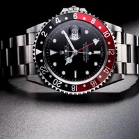 Cách Rolex cạnh tranh trong kỷ nguyên đồng hồ thông minh