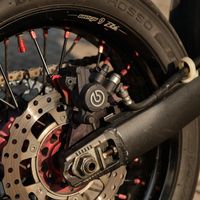 Tiền đồ chơi gần bằng tiền xe, chiếc "cào cào phố" này có gì đặc biệt?