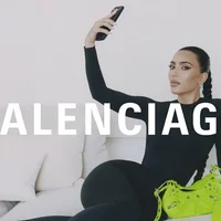 Lịch sử thương hiệu Balenciaga trong thiết kế thời trang hiện đại và bền vững