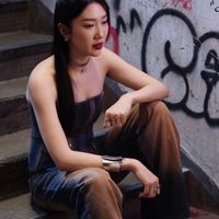 Trên Bàn Nhậu Dưới Bàn Mưu