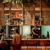 Những quán bar phong cách đất Sài thành