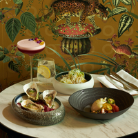 Những quán bar phong cách đất Sài thành
