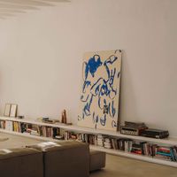 MESURA biến hóa nhà xưởng ở Barcelona thành phòng trưng bày nghệ thuật tối giản