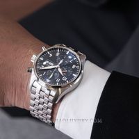 iwc-pilot-mat-xanh-19-of-19.jpg?v=1639732115886