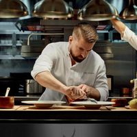 Ẩm thực Anh tại nhà hàng hai sao Michelin ở Singapore