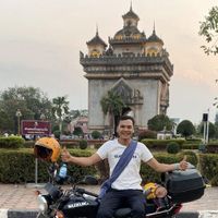 Khai-hoan-mon-Patuxay-8988-1676909264.jpg?w=680&h=0&q=100&dpr=1&fit=crop&s=gm7QmBo9axvD3x8SjGkpvw
