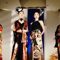 01-Kimono-Ao-dai-Fashion-Show-3084-1677140909.jpg?w=680&h=0&q=100&dpr=1&fit=crop&s=CR-pCsinIfmlg7om-8oFvw
