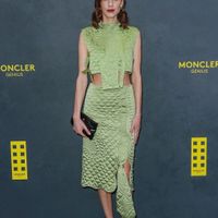 alexa-chung-1677054878.jpg?w=1200&h=0&q=100&dpr=1&fit=crop&s=L_bFJHDn_JZmndQaeBlegQ