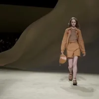 Hermès Xuân Hè 2023